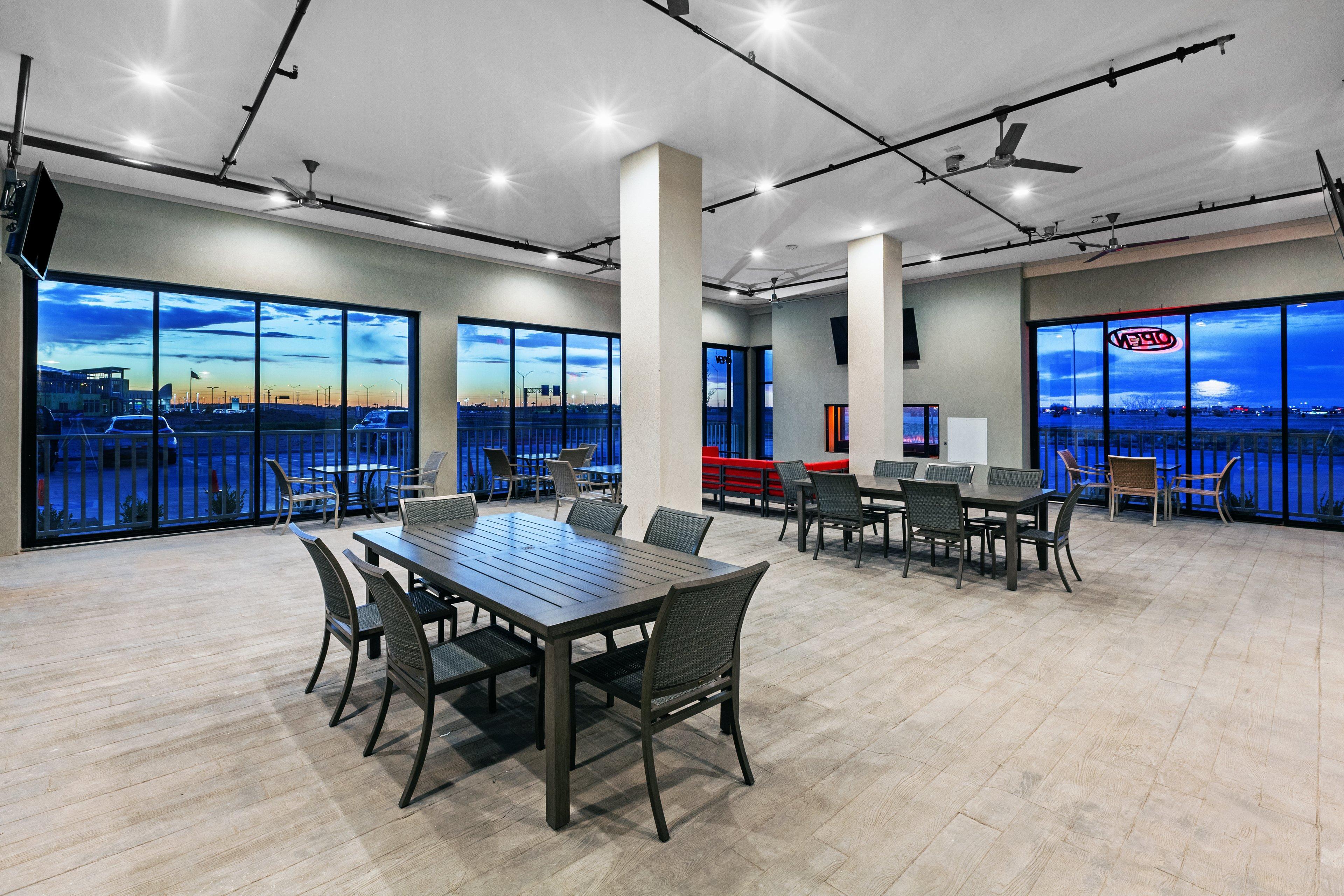 Holiday Inn Lubbock South By Ihg Экстерьер фото